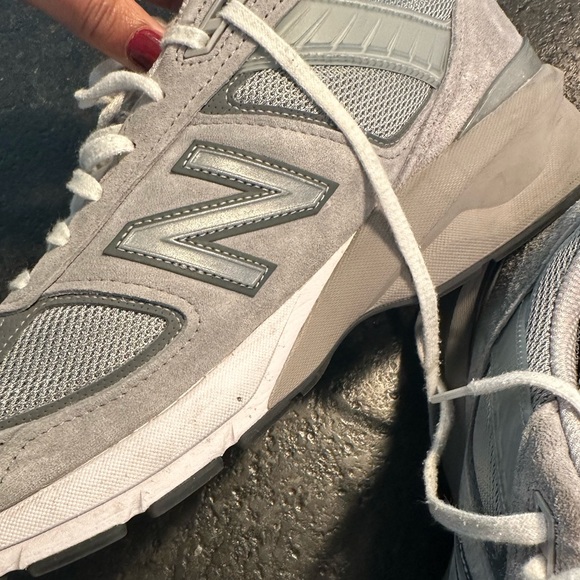 Men’s New Balance 990v5 - Picture 7 of 9